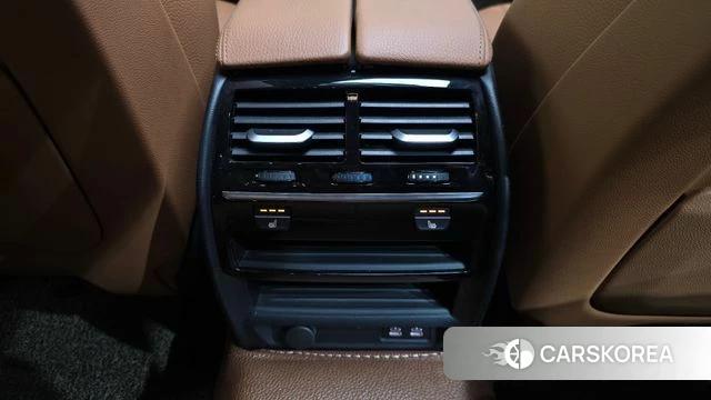 BMW 5 Series (G30) id 4502133 из Кореи 9