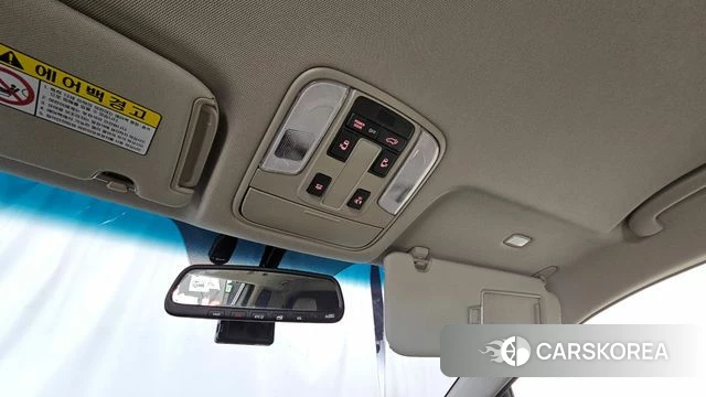 Kia The New Carnival id 4684379 из Кореи 9