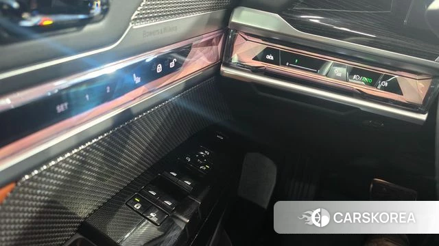 BMW 7 Series (G70) id 4511135 из Кореи 9