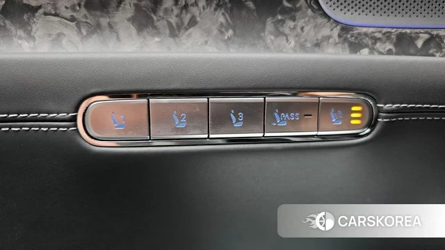 Genesis G90 (RS4) id 4730030 из Кореи 9