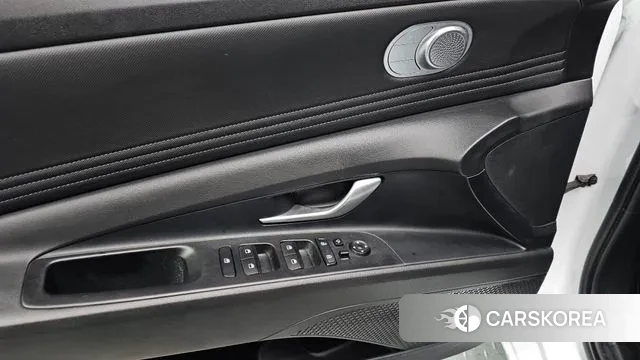 Hyundai Avante Hybrid (CN7) id 3406101 из Кореи 9