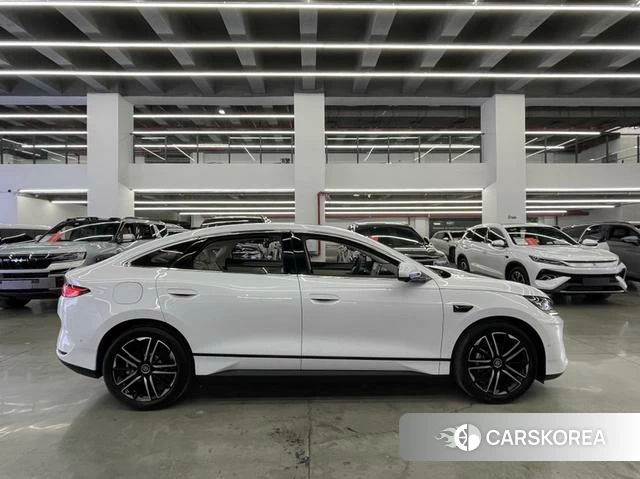 BYD Qin L EV id 3908403 из Китая 9