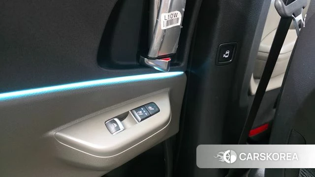 Kia The New Carnival 4th Generation id 4753233 из Кореи 9