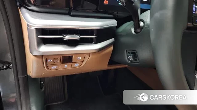 Hyundai Grandeur Hybrid (GN7) id 3002239 из Кореи 9