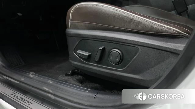 Hyundai Tucson (NX4) id 3860166 из Кореи 9