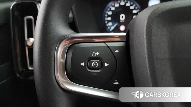 Volvo XC40 id 4338819 из Кореи 9