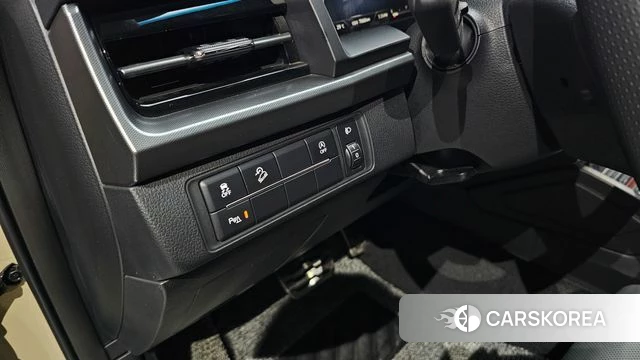 Ssangyong The New Rexton Sports Cannes id 4462782 из Кореи 9