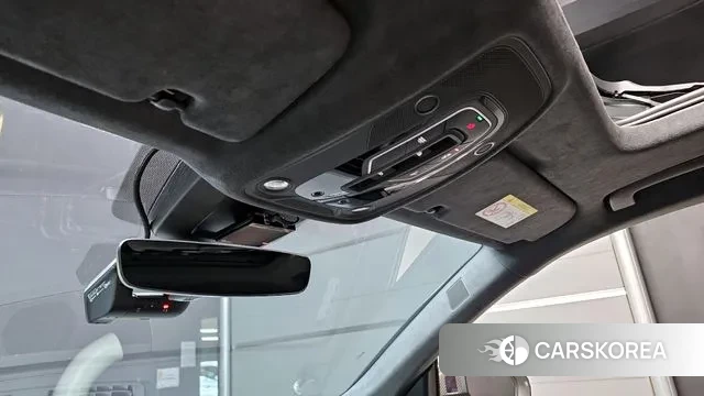 Audi RSQ8 (4M) id 3201184 из Кореи 9