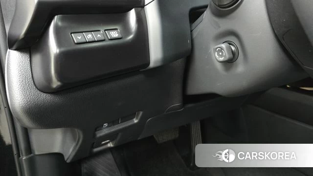 Lexus UX250h id 3864773 из Кореи 9