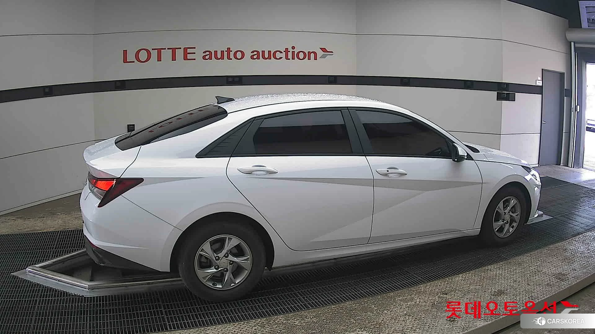 Hyundai Avante id 3869367 из Кореи 9