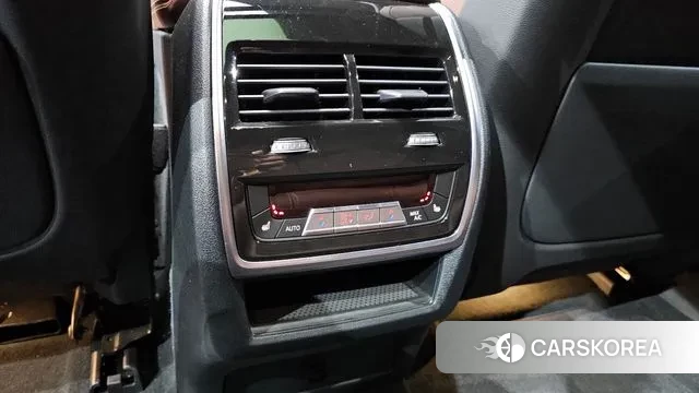 BMW X6 (G06) id 2993503 из Кореи 9