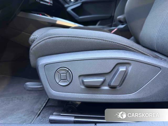 Audi A3 id 4320786 из Китая 9