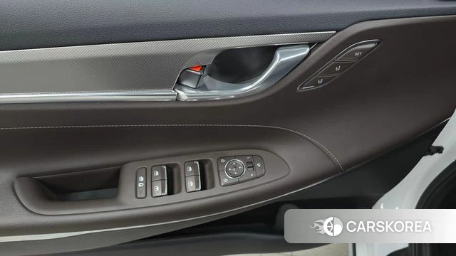 Hyundai The New Grandeur IG id 4344404 из Кореи 9