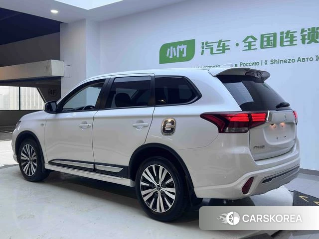 Mitsubishi  Outlander id 4241046 из Китая 9