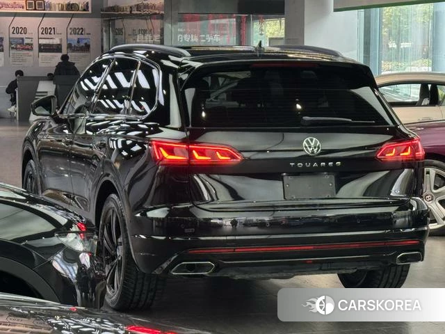 Volkswagen Touareg id 4211861 из Китая 9