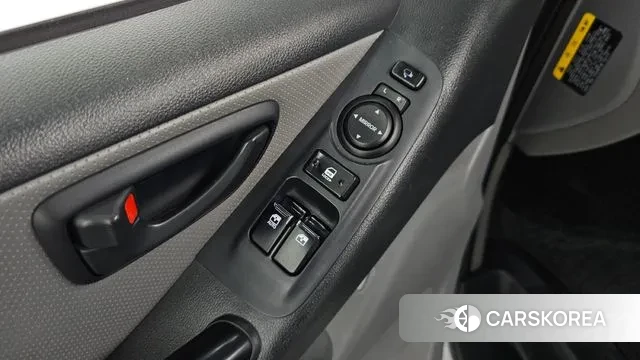 Hyundai The New Grand Starex id 2986463 из Кореи 9