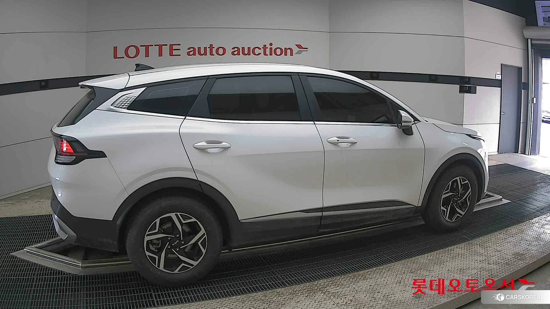 Kia Sportage id 4289438 из Кореи 9