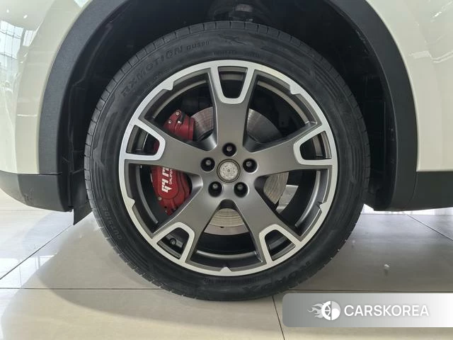 Maserati Levante id 4208588 из Китая 9
