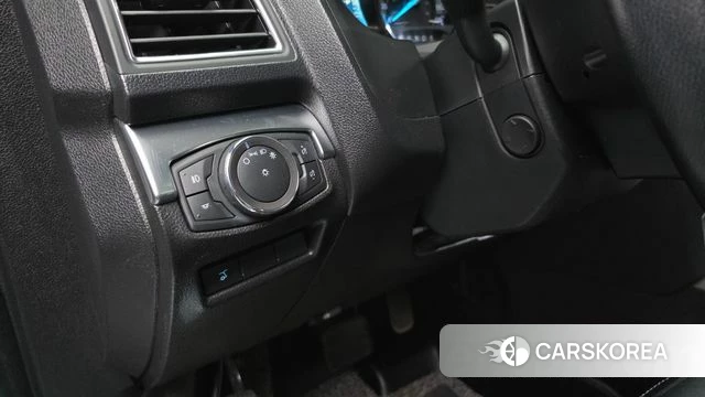 Ford Explorer id 3873753 из Кореи 9