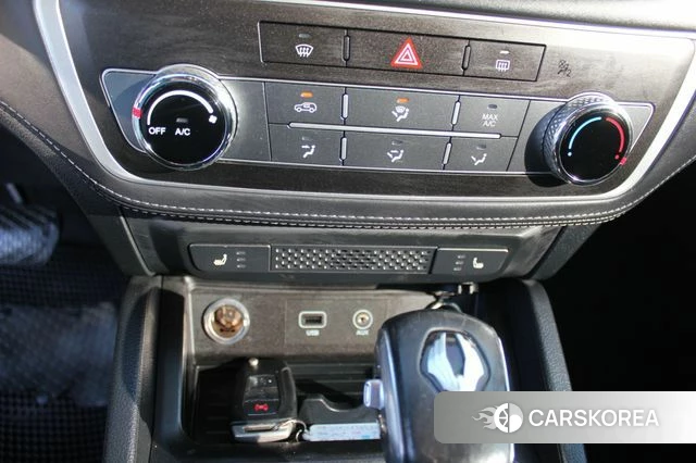 Ssangyong Rexton Sports id 3820567 из Кореи 9