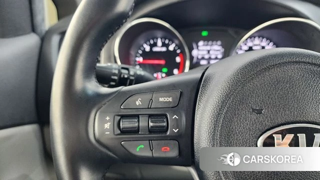 Kia All New Carnival id 4496969 из Кореи 9