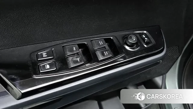 Ssangyong Torres id 3432101 из Кореи 9