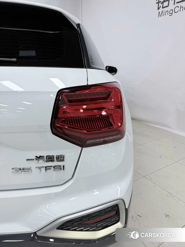 Audi Q2L id 4329039 из Китая 9