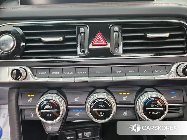 Genesis G70 id 3018471 из Кореи 9