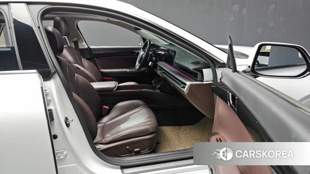 Hyundai Grandeur (GN7) id 4292711 из Кореи 9