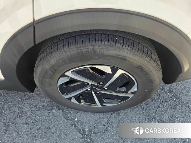 Kia Sportage 5th Generation Hybrid id 3919670 из Кореи 9