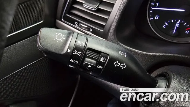 Hyundai Avante AD id 2763959 из Кореи 9