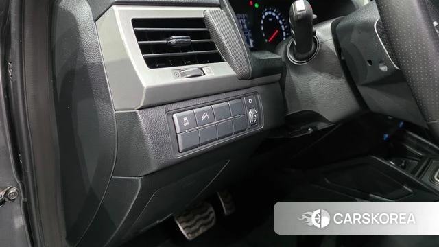 Ssangyong Rexton Sports id 4557864 из Кореи 9