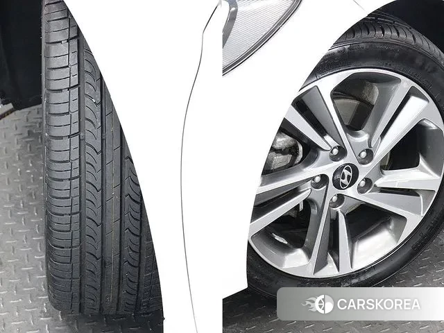 Hyundai Avante AD id 3773165 из Кореи 9