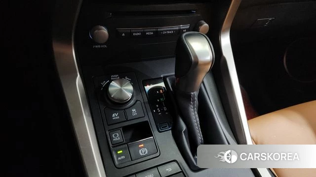 Lexus NX300h id 4203682 из Кореи 9