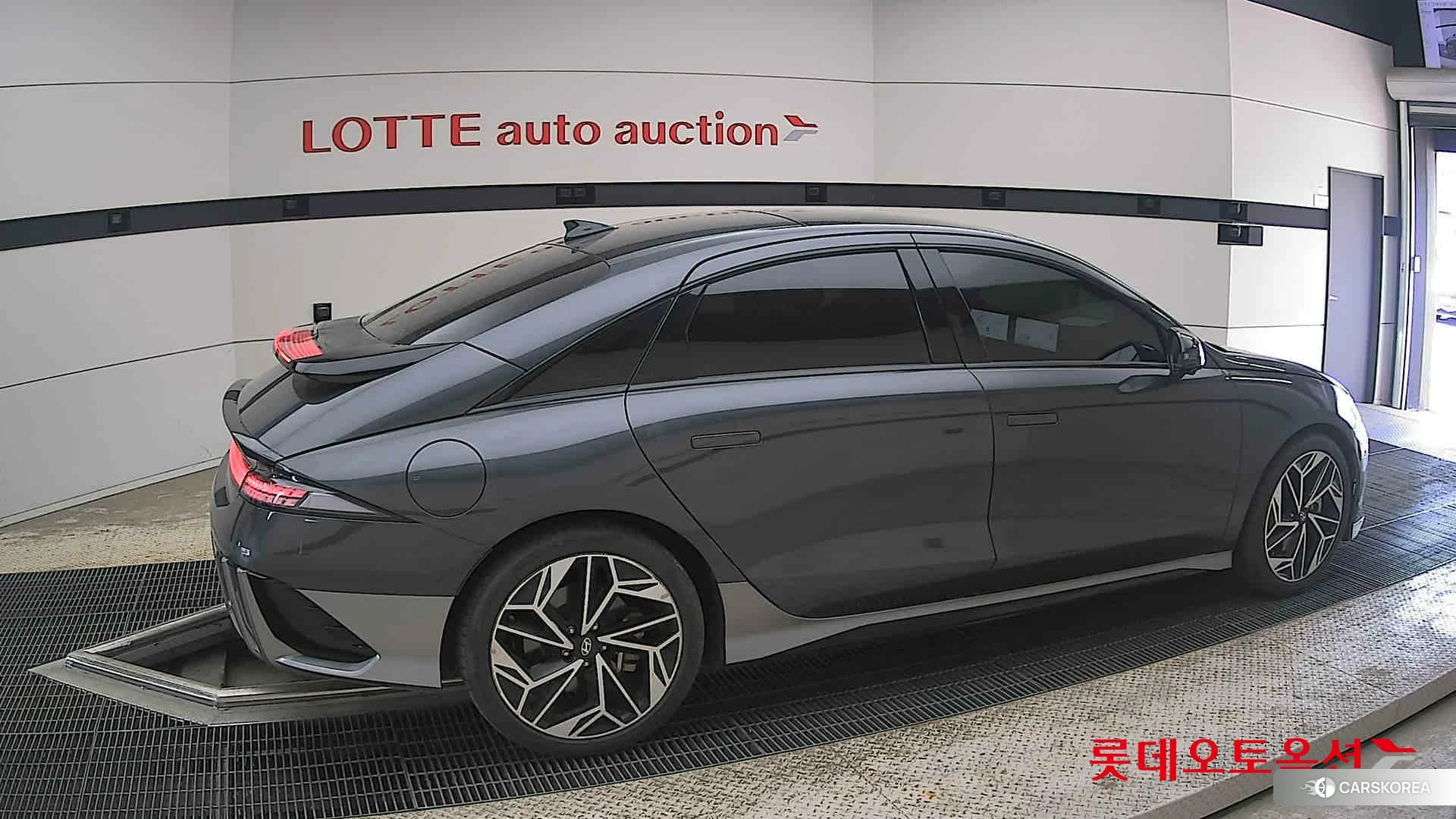 Hyundai IONIQ 6 id 4289335 из Кореи 9