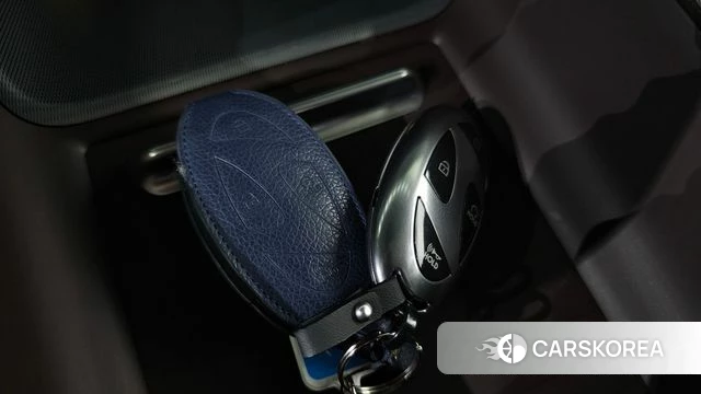 Hyundai Grandeur (GN7) id 4579658 из Кореи 9