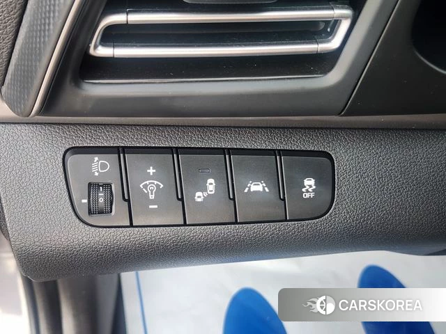 Hyundai The New Avante AD id 4918654 из Кореи 9
