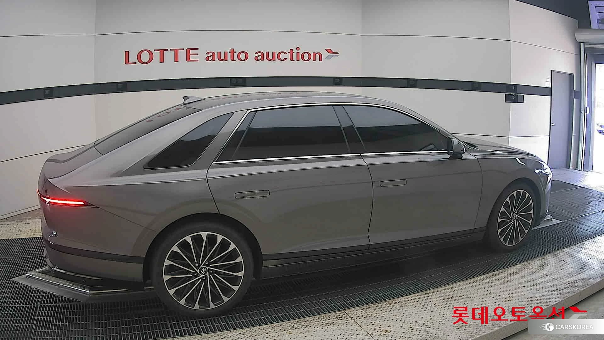 Hyundai Grandeur id 4902508 из Кореи 9