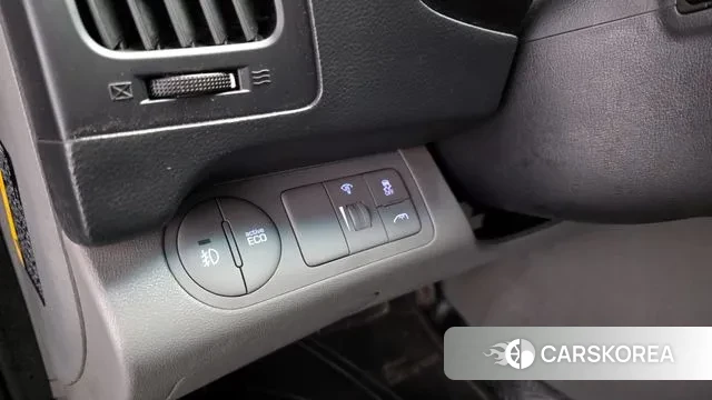 Hyundai The New Grand Starex id 3714151 из Кореи 9