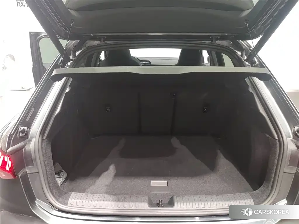 Audi A3 id 4570653 из Китая 9