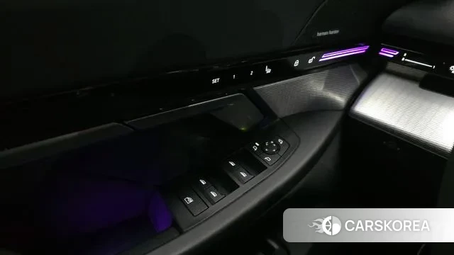 BMW 5 Series (G60) id 3670198 из Кореи 9