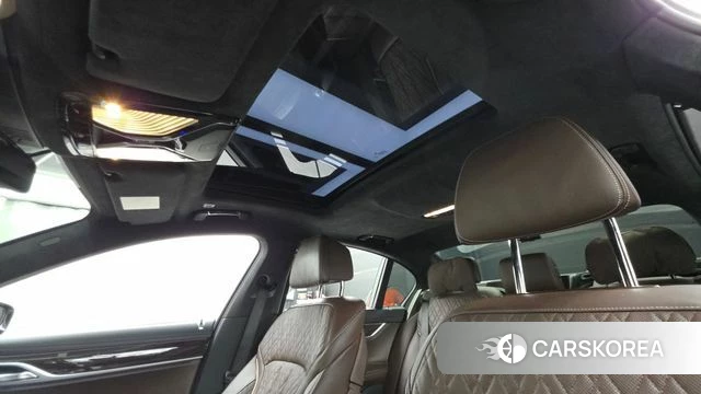 BMW 7 Series (G11) id 4917547 из Кореи 9