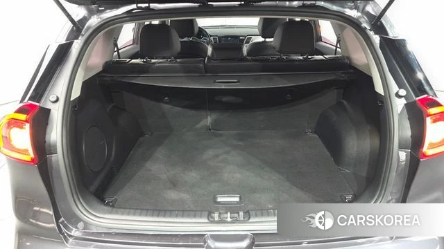 Kia Niro EV id 4594941 из Кореи 9