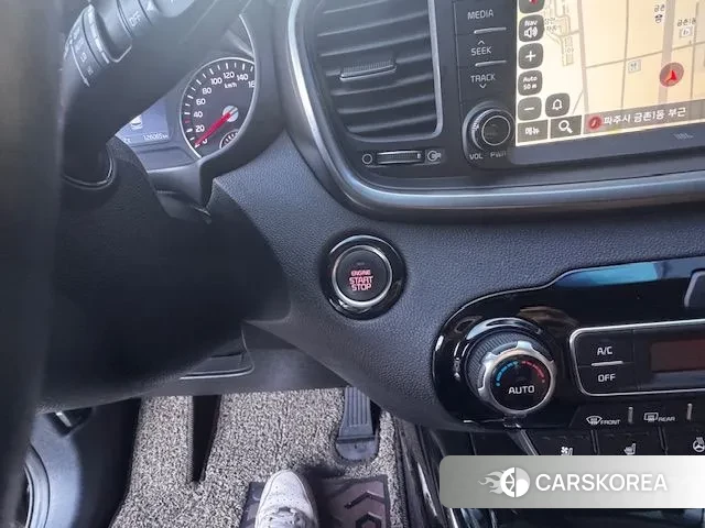 Kia The New Sorento id 3563356 из Кореи 9