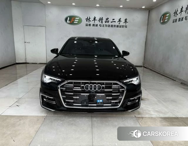 Audi A6L id 4278432 из Китая 9