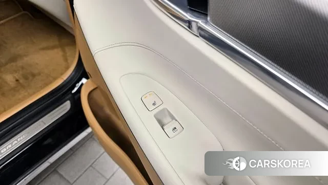 Hyundai The New Grandeur IG id 3018214 из Кореи 9