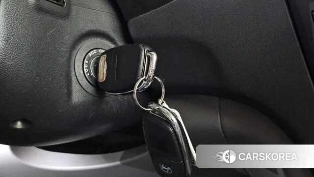 Hyundai The New Grand Starex id 3766142 из Кореи 9