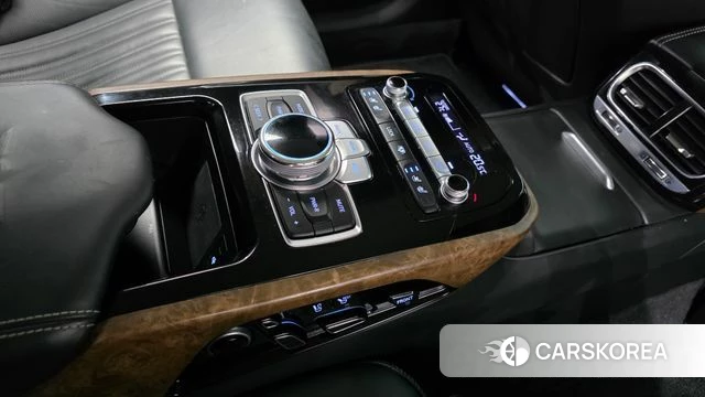 Genesis G90 id 4625904 из Кореи 9