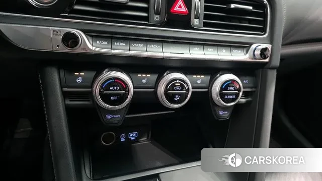 Genesis G70 id 3408201 из Кореи 9