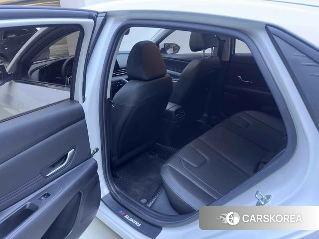 Hyundai Elantra id 4241113 из Китая 9